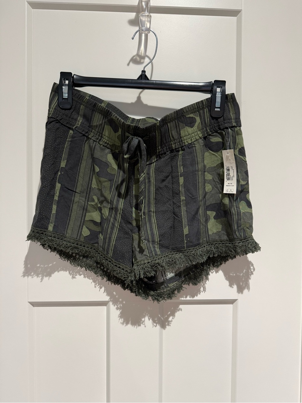 NEW NOBO No Boundaries army green camo hobo shorts size medium